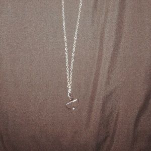 ☁︎ chain necklace with simi-circle pendant